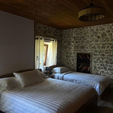 Molla Guest House Theth Exterior photo