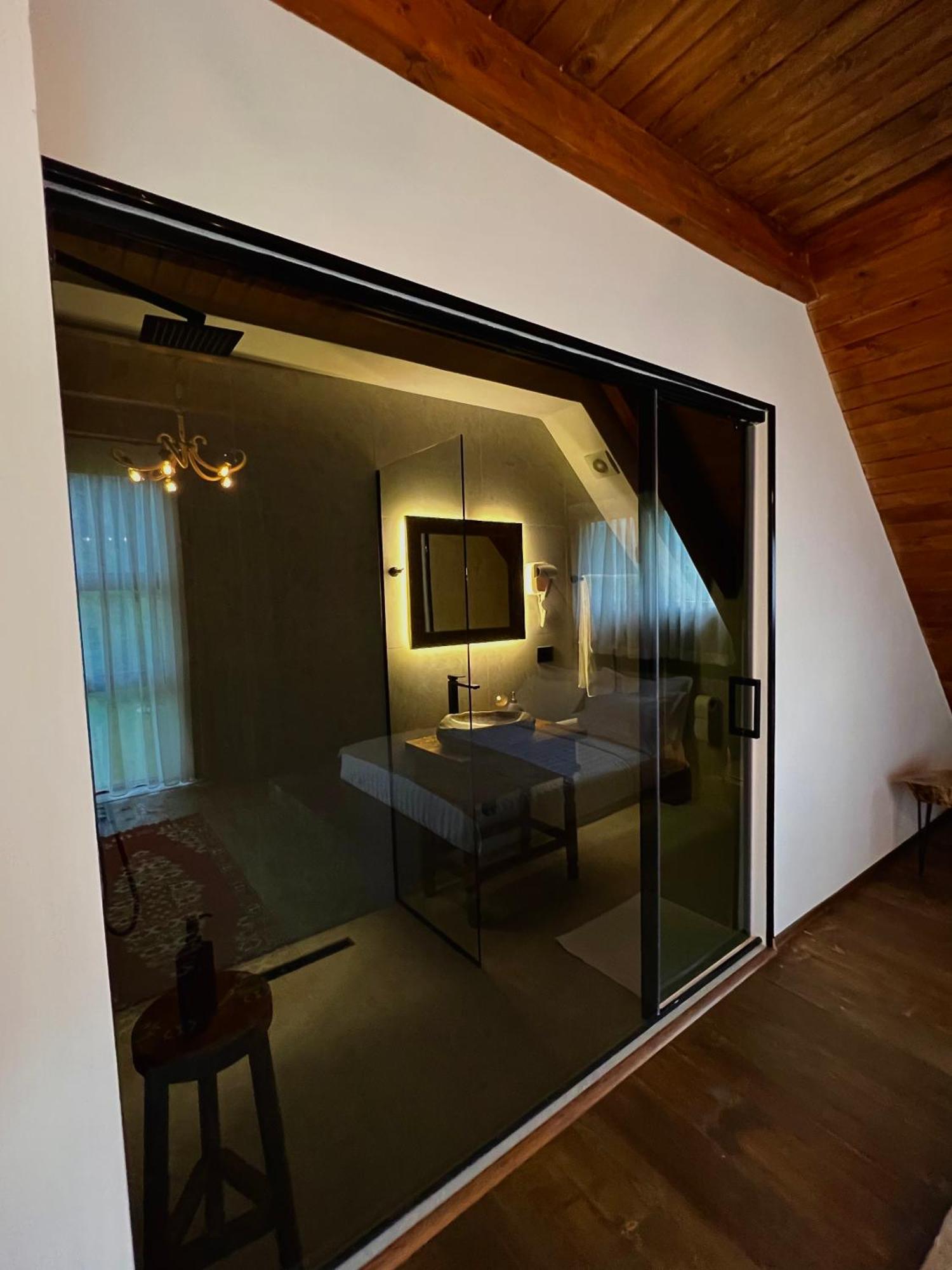Molla Guest House Theth Exterior photo