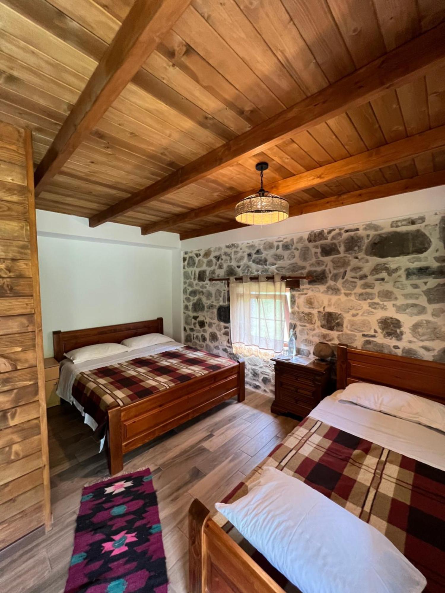 Molla Guest House Theth Exterior photo